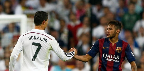 Cuộc đua giữa Neymar và Ronaldo đang rất căng thẳng. (Nguồn: Getty)