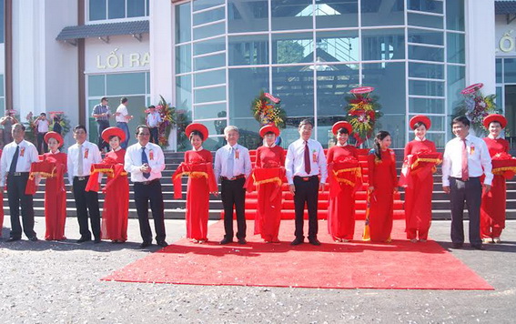 Khánh thành hệ thống cáp treo lên núi Chứa Chan