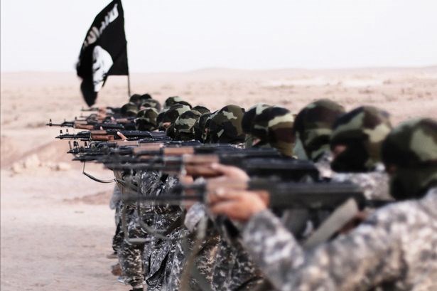 Các tay súng của tổ chức Nhà nước Hồi giáo (IS) tự xưng. (Nguồn: Alamy)