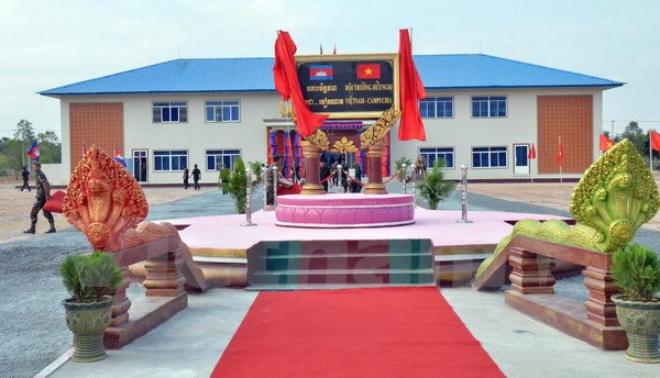 Hội trường Trường Sỹ quan tạo nguồn Quân đội Hoàng gia Campuchia. (Ảnh: Xuân Khu/Vietnam+)