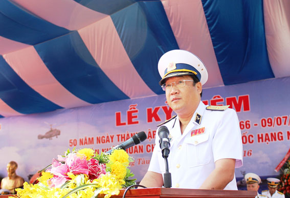 Tư lệnh Hải quân phát biểu