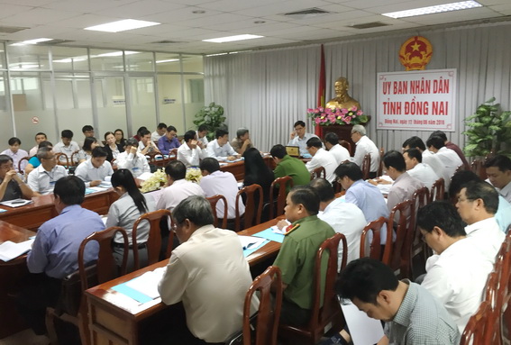 Các đại biểu tỉnh Đồng Nai dự hội nghị trực tuyến tại Trụ sở khối Nhà nước tỉnh