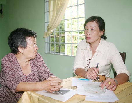 Lan tỏa những bông hoa tươi thắm