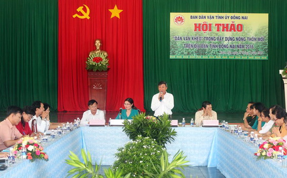 Đồng chí Hồ Thanh Sơn phát biểu tại buổi hội thảo
