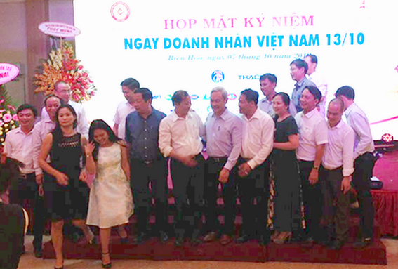 Bí thư Tỉnh ủy Đồng Nai Nguyễn Phú Cường dự họp mặt Kỷ niệm Ngày Doanh nhân Việt Nam (Ảnh: TL)