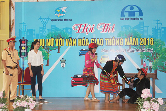 Phần thi tiểu phẩm của đơn vị huyện Xuân Lộc