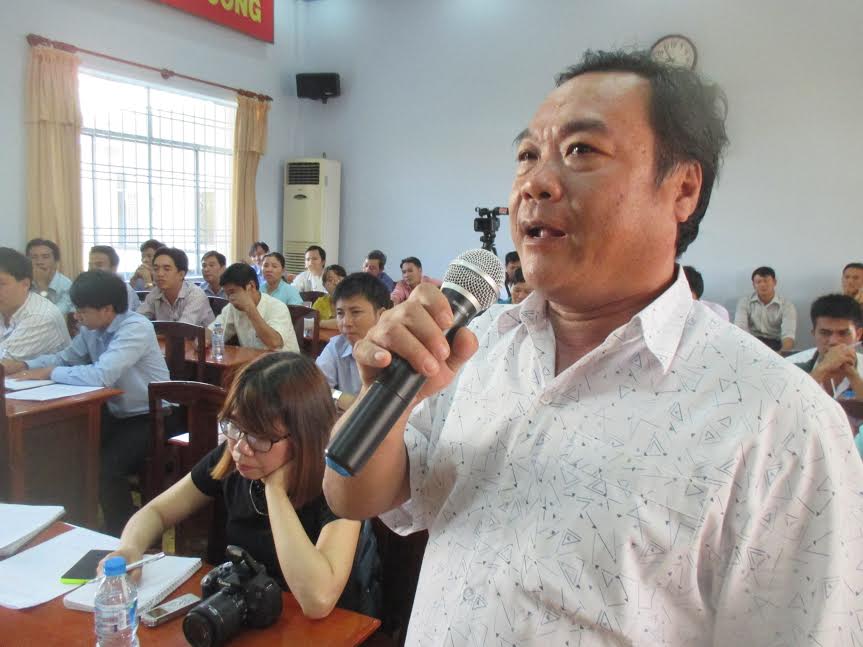 Công chức Tư pháp- hộ tịch xã, phường, thị trấn phản ánh vấn đề và yêu cầu Giám đốc Sở Tư pháp Viên Hồng Tiến trả lờ