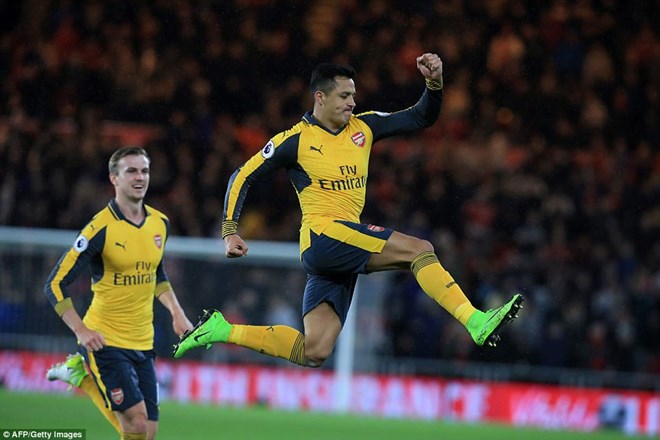 Sanchez giúp Arsenal giành chiến thắng. (Nguồn: AFP/Getty Images)
