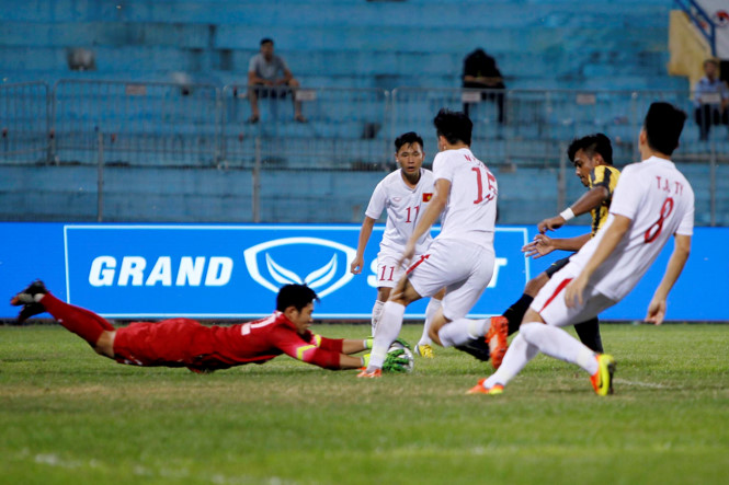 U.19 Việt Nam (áo trắng) rơi vào bảng đấu dễ. Nguồn: Internet