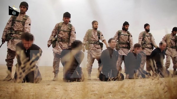 SOHR: Các thành viên IS hành quyết 19 dân thường ở Syria