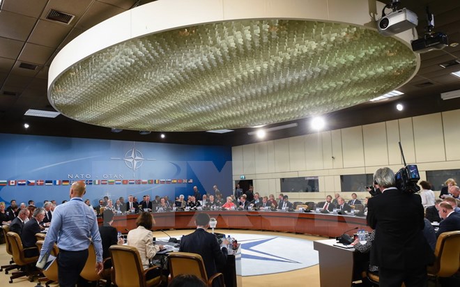 NATO đạt tiến bộ trong chia sẻ chi tiêu quốc phòng và hợp tác với EU