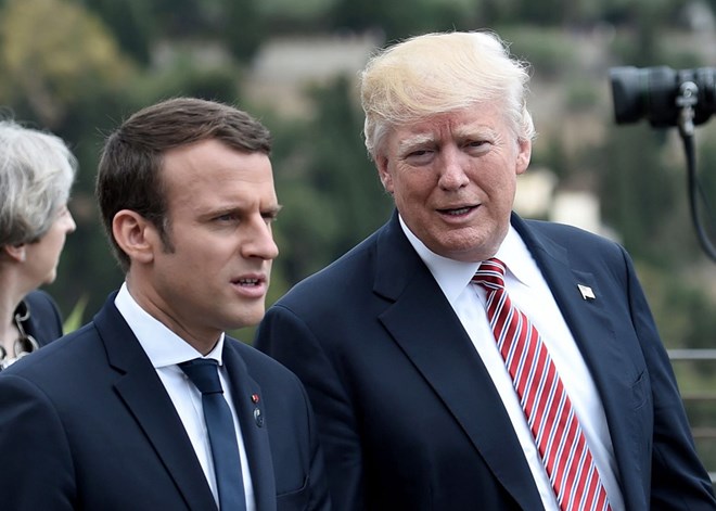 Tổng thống Mỹ Trump và người đồng cấp Pháp Macron. (Nguồn: AP)