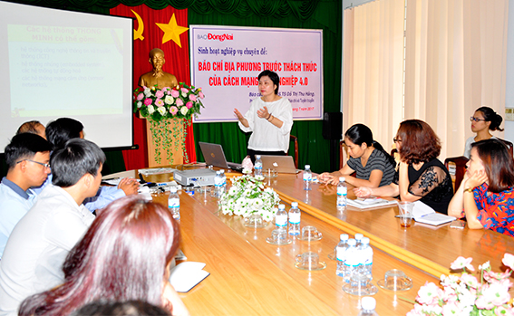 Báo chí phải thay đổi theo xu hướng công nghệ