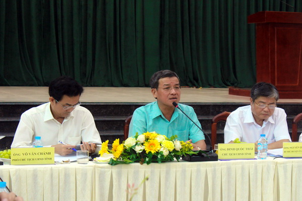 Chủ tịch UBND tỉnh Đinh Quốc Thái chủ trì buổi làm việc tại huyện Long Thành.