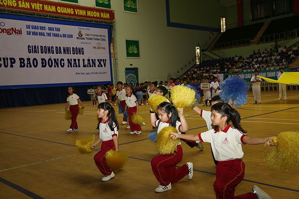 Tiết mục nhảy aerobic của các em học sinh tiểu học trường Quốc tế IPS Đồng Nai
