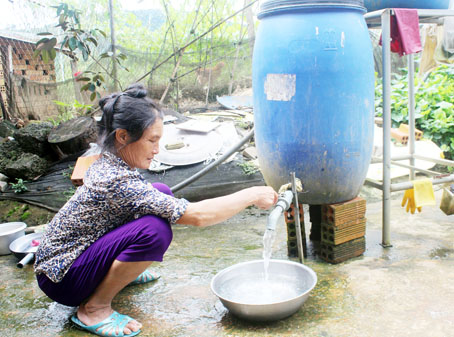 Công trình cung cấp nước sạch tại xã Phú An, huyện Tân Phú đi vào hoạt động năm 2009, nhưng đến nay công trình đã xuống cấp, không còn hoạt động và chờ dự án nâng cấp.