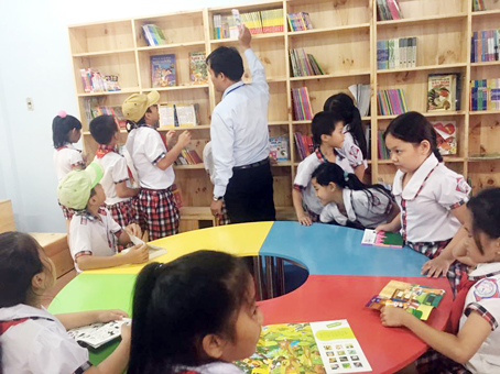 Tặng Thư viện ước mơ