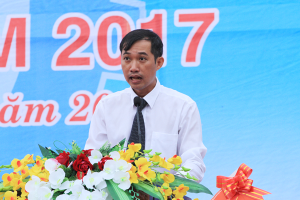 Phó chủ tịch UBND huyện, Trưởng Ban chỉ đạo, ban tổ chức Đại hội TDTT huyện Tân Phú Trần Vũ Hoài Hạ phát biểu khai mạc.