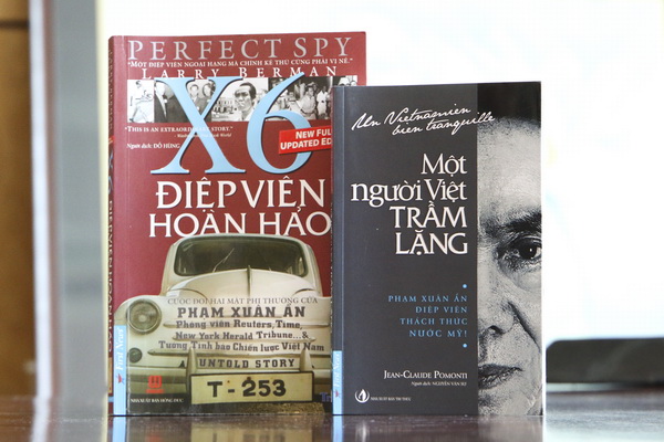 Các cuốn sách viết về nhà tình báo Phạm Xuân Ẩn ấn hành tại Việt Nam.