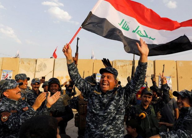 Quân đội Iraq duyệt binh mừng chiến thắng Nhà nước Hồi giáo tự xưng IS