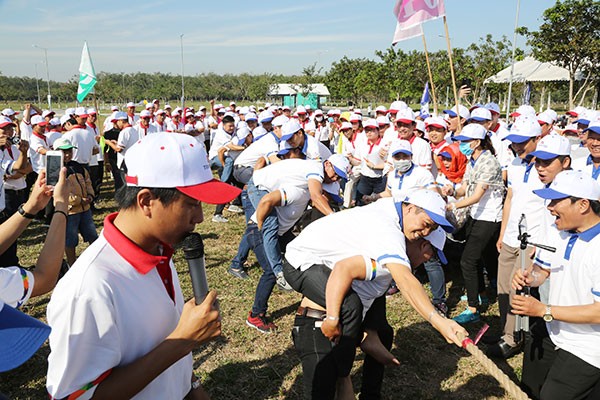 Gần 1 ngàn CB.CNV Công ty Tín Nghĩa tham dự hội thao truyền thống năm 2017