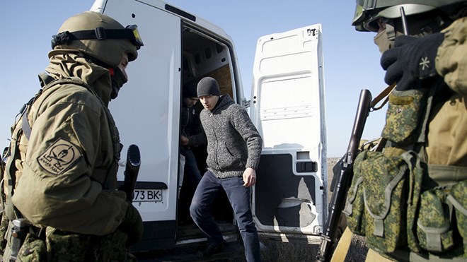 Trao đổi tù nhân giữa Ukraine và lực lượng ly khai. (Nguồn: Reuters)