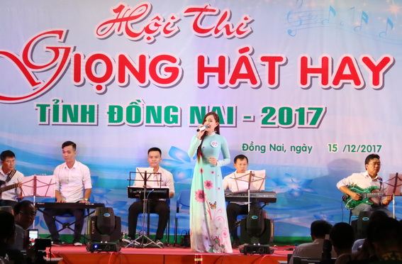 Hội thi Giọng hát hay tỉnh Đồng Nai 2017 do Trung tâm Văn hóa tỉnh tổ chức (ảnh minh họa)