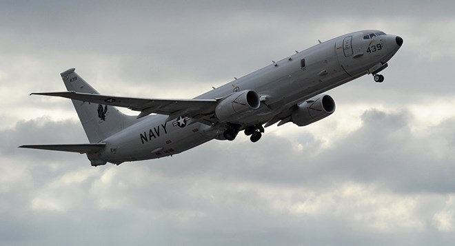 Chuyên gia Nga đánh giá về việc máy bay Mỹ bay vòng quanh Crimea