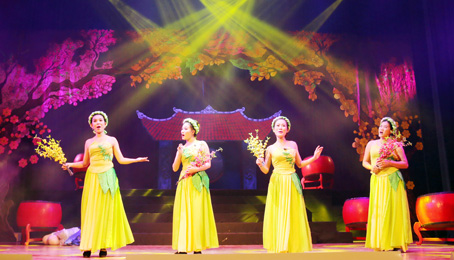 Một tiết mục trong chương trình nghệ thuật múa rối Huyền thoại cuộc sống sẽ biểu diễn dịp Tết Nguyên đán 2018 của Nhà hát Nghệ thuật truyền thống Đồng Nai. Ảnh: V.TRUYÊN