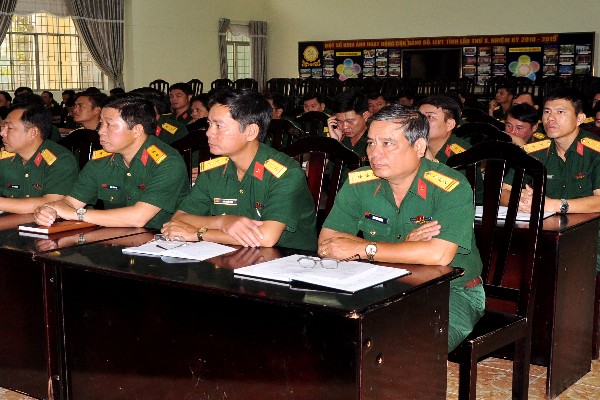 Hơn 100 cán bộ thuộc lực lượng vũ trang tỉnh tham gia tập huấn