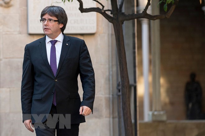 Đức bắt giữ cựu Thủ hiến vùng Catalonia Carles Puigdemont