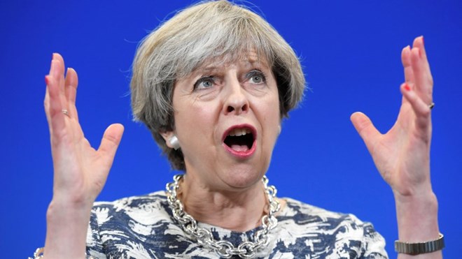 Kế hoạch Brexit của Thủ tướng May trước nguy cơ "tan thành mây khói"