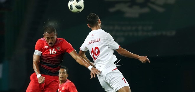 Indonesia (áo đỏ) bại trận trước Palestine. (Nguồn: AFC)