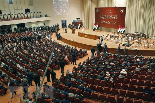 Toàn cảnh phiên họp Quốc hội Iraq ở thủ đô Baghdad ngày 3/9 vừa qua. (Ảnh: AFP/TTXVN)