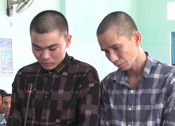 Cướp giật tài sản, 2 bị cáo lãnh 10 năm 6 tháng tù