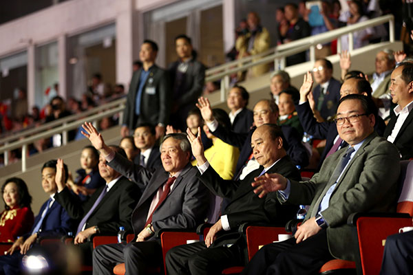 Thủ tướng Nguyễn Xuân Phúc tham dự lễ khai mạc