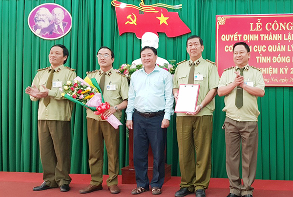 Thành lập Chi bộ cơ sở Cơ quan Cục Quản lý thị trường tỉnh