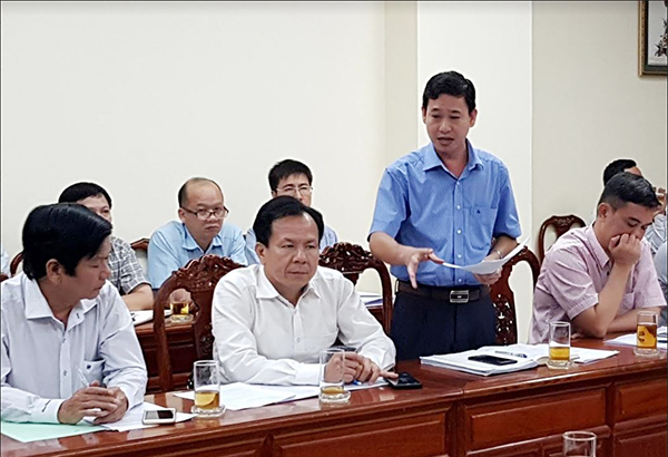 Phó chủ tịch UBND huyện Long Thành báo cáo công tác chuẩn bị của địa phương 