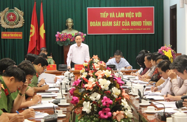 Ông Phạm Ngọc Tuấn, Phó chủ tịch HĐND tỉnh phát biểu tại buổi giám sát.