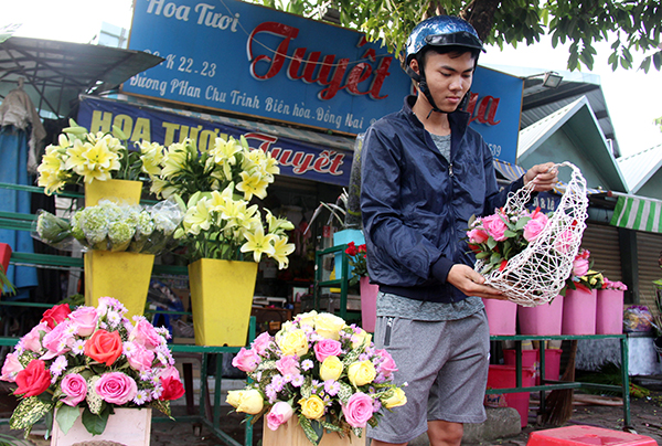 Giá hoa tươi tăng 20-30% vào dịp Valentine
