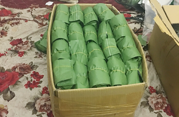 Ma túy, cỏ Mỹ do 2 đối tượng Nguyễn Cao Tuấn Phương và Tô Thanh Lâm đóng gói để gửi qua bưu điện bị công an phát hiện, thu giữ
