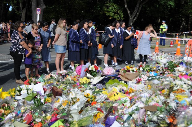 Tưởng niệm các nạn nhân trong vụ xả súng tại Christchurch, New Zealand, ngày 20-3-2019. (Ảnh: THX/TTXVN)