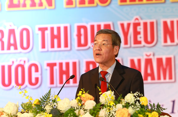 Chủ tịch UBND tỉnh Đinh Quốc Thái phát biểu tại buổi lễ 