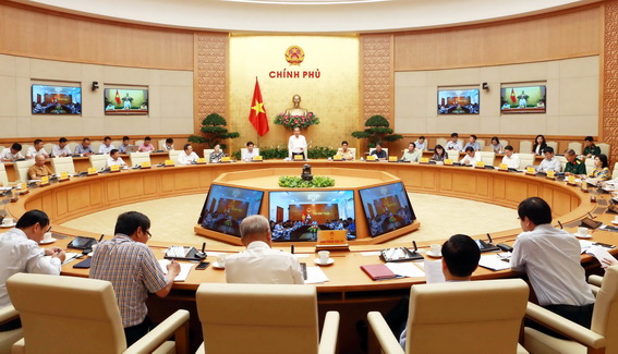 Phó thủ tướng thường trực Chính phủ, Chủ tịch Ủy ban ATGT quốc gia Trương Hòa Bình phát biểu tại hội nghị