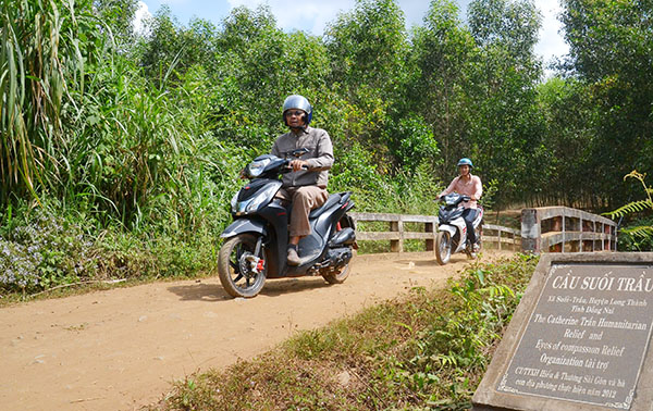 Tuyến đường nối xã Suối Trầu và xã Bàu Cạn. Ảnh: K.Giới