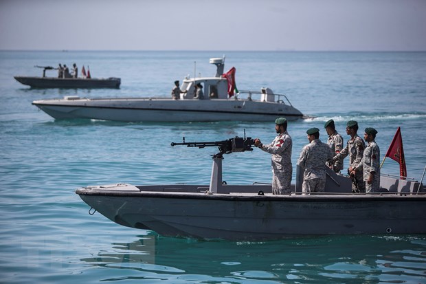 Binh sỹ Iran tuần tra tại eo biển Hormuz, miền nam nước này ngày 30-4-2019. (Nguồn: THX/TTXVN)