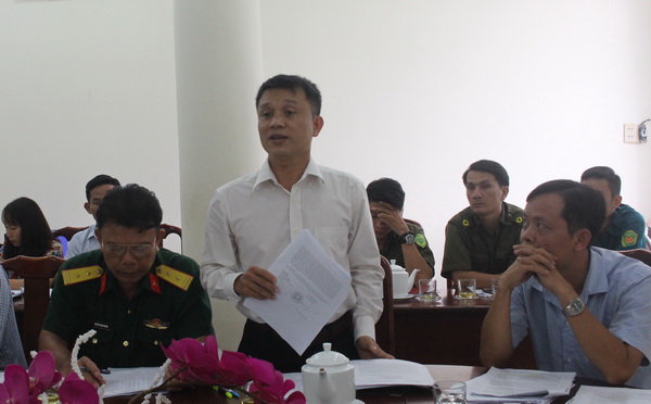 Đại diện UBND huyện Vĩnh Cửu giải trình một số vấn đề Đoàn giám sát yêu cầu