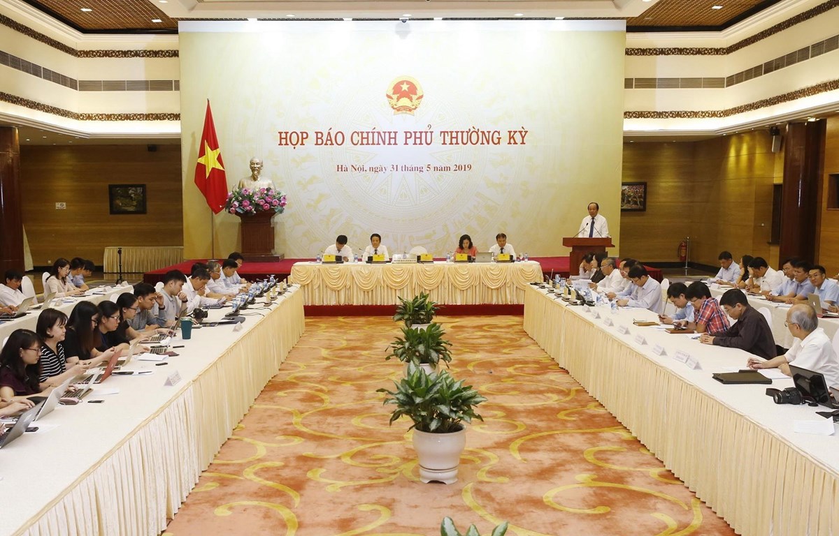 Những vấn đề nóng tại buổi họp báo Chính phủ thường kỳ tháng Năm