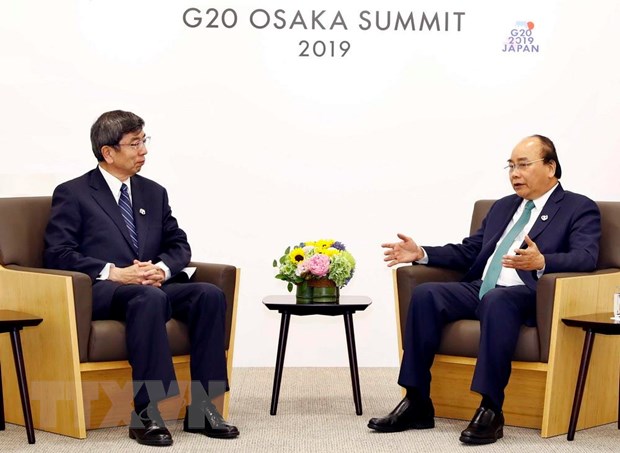  Thủ tướng Nguyễn Xuân Phúc tiếp Chủ tịch Ngân hàng Phát triển châu Á (ADB) Takehiko Nakao. (Ảnh: Thống Nhất/TTXVN)