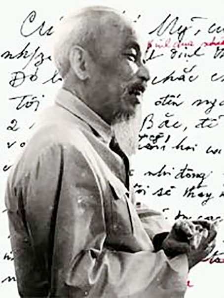 Chủ tịch Hồ Chí Minh và bản Di chúc. Ảnh: TL